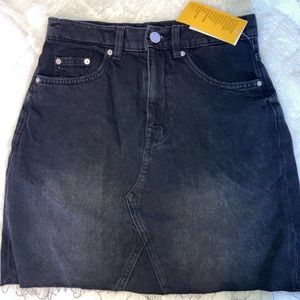 Black denim H&M mini skirt